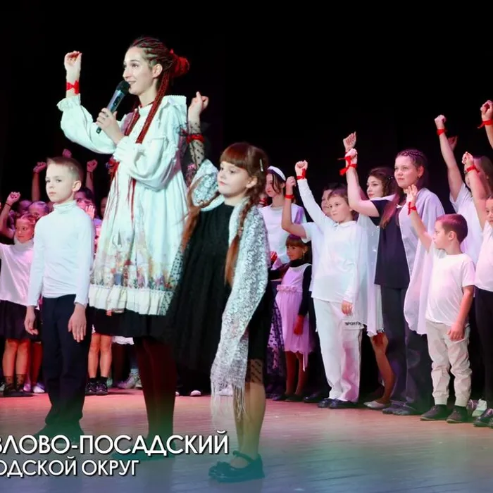 Спектакль "Жить" на сцене ДК